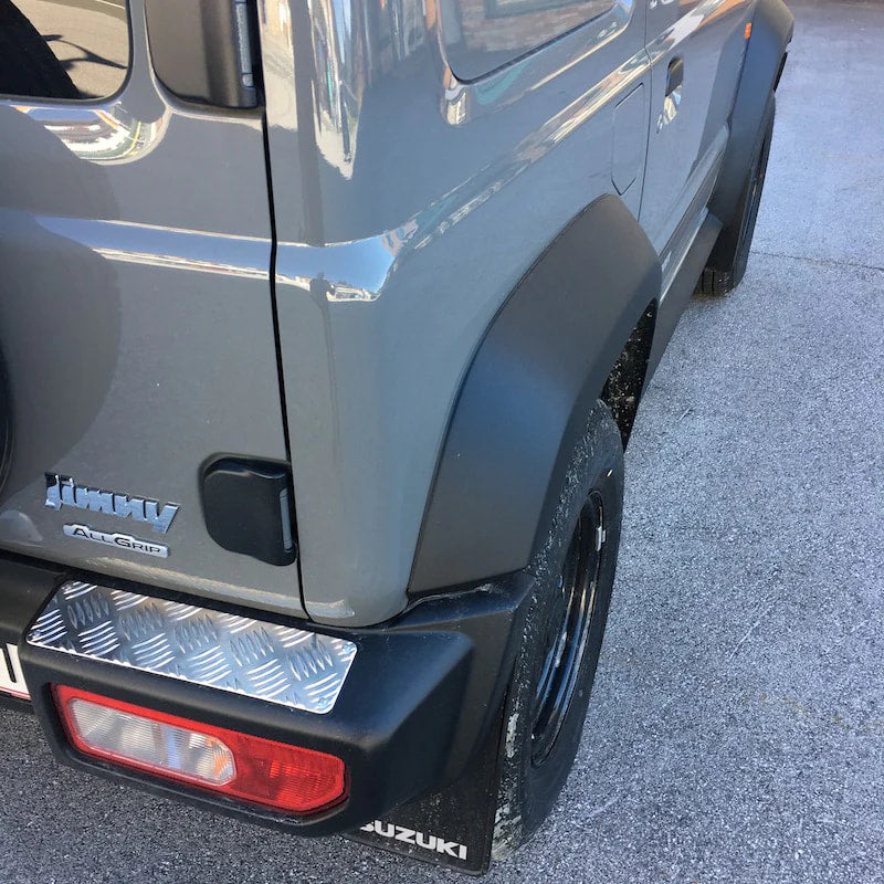 Riffelblechauflagen für SUZUKI Jimny II Stoßstange hinten