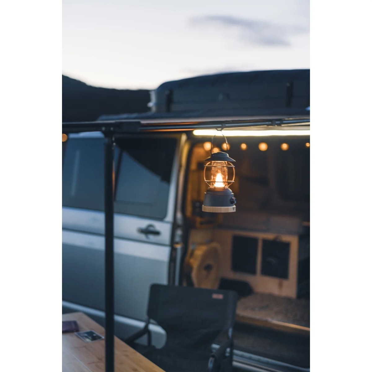 WOODY Lantern Campinglampe dimmbar und Powerbank -